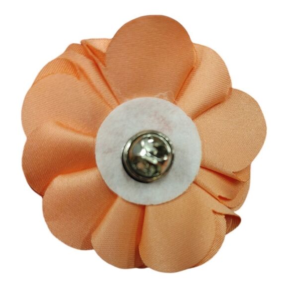 MEN'S LARGE SOLID PEACH LAYERED LAPEL PIN FLOWER. - Picture 2 of 2